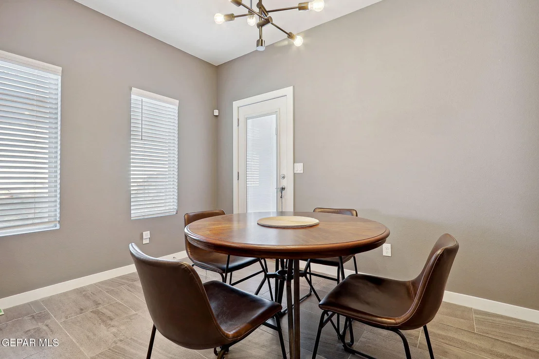 Photo of 440 BEECH TREE Drive