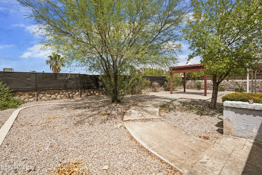 Photo of 6705 LOS ALTOS Drive
