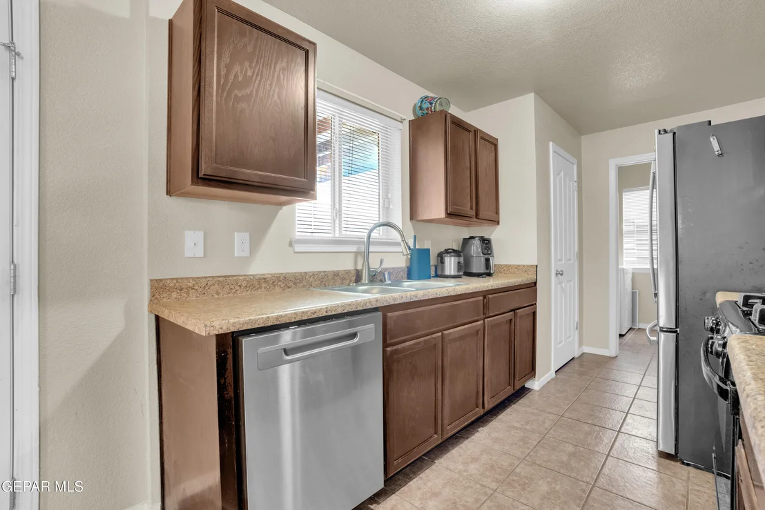 Photo of 7337 BRICK DUST Street
