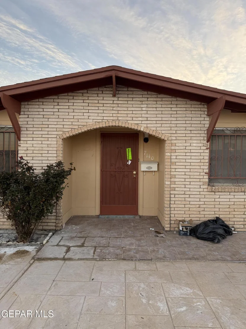 Photo of 7140 Lemon Tree Lane