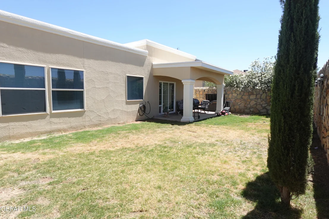 Photo of 5525 IGNACIO FRIAS Drive