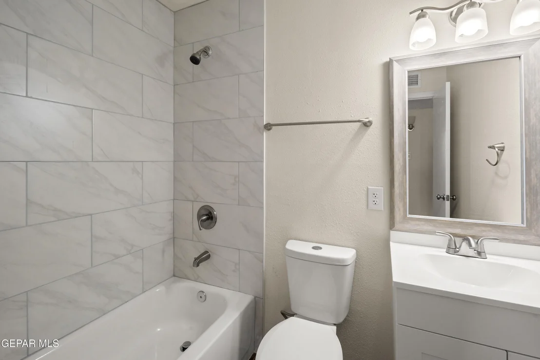 Photo of 10328 THOR Street