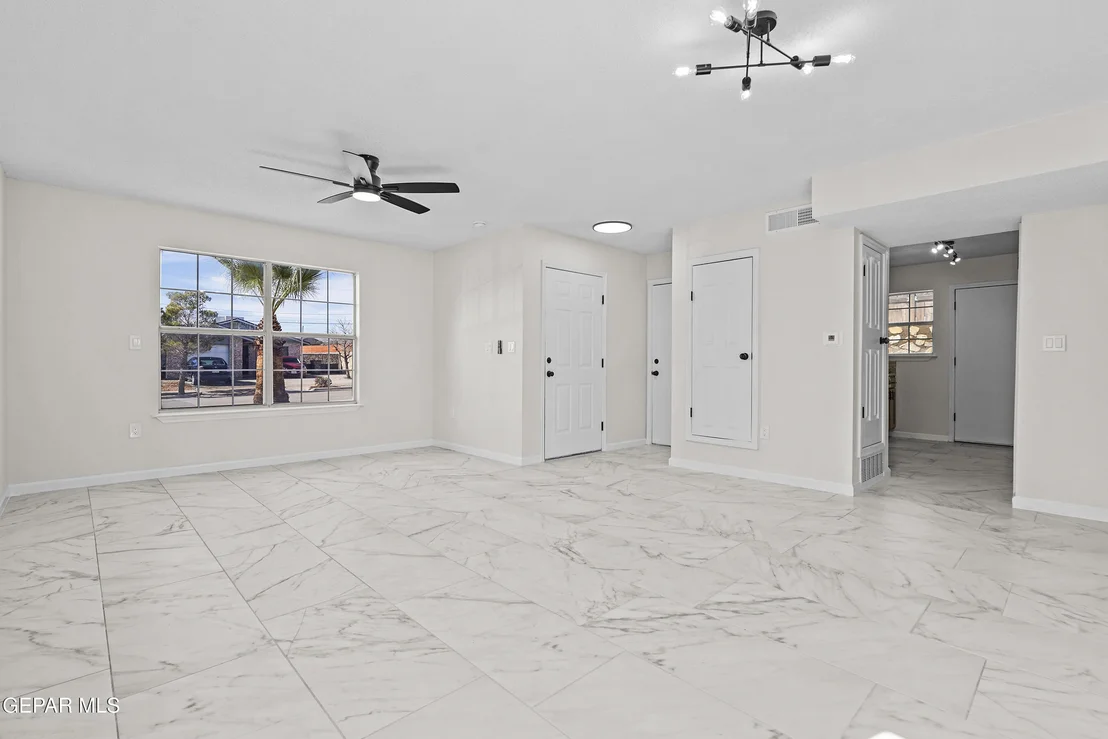 Photo of 258 SUNSET HILLS Drive