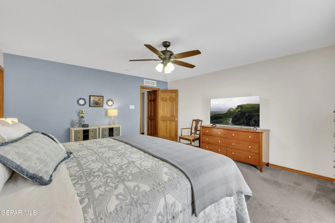 Photo of 7016 TOLUCA Drive