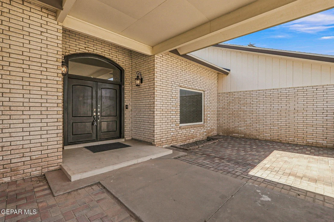 Photo of 6710 Westside Drive