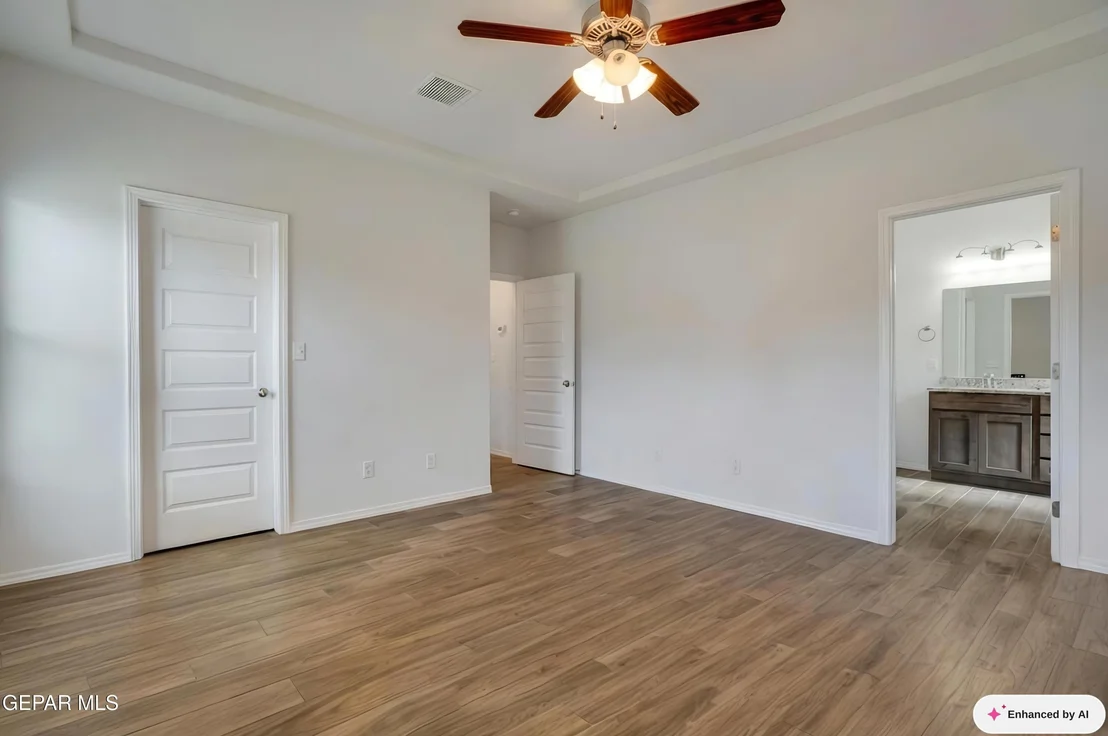 Photo of 7328 Glacier Drive