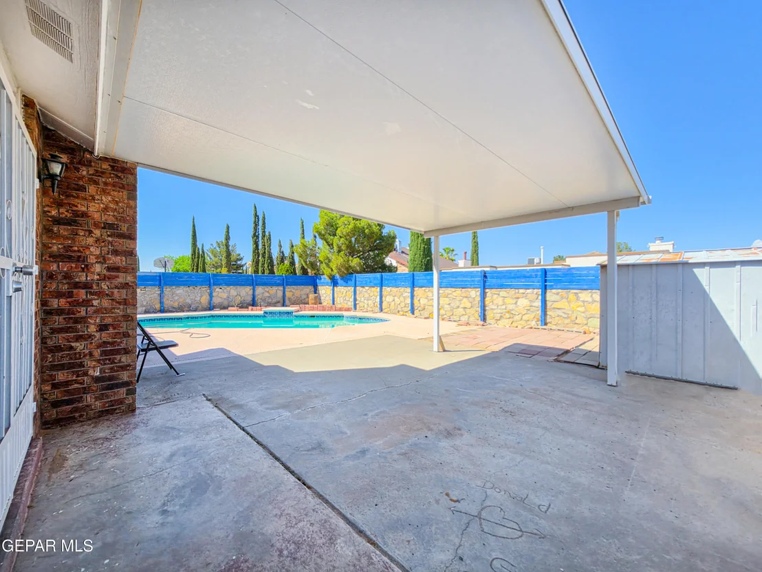 Photo of 12057 AUTUMN GATE Drive