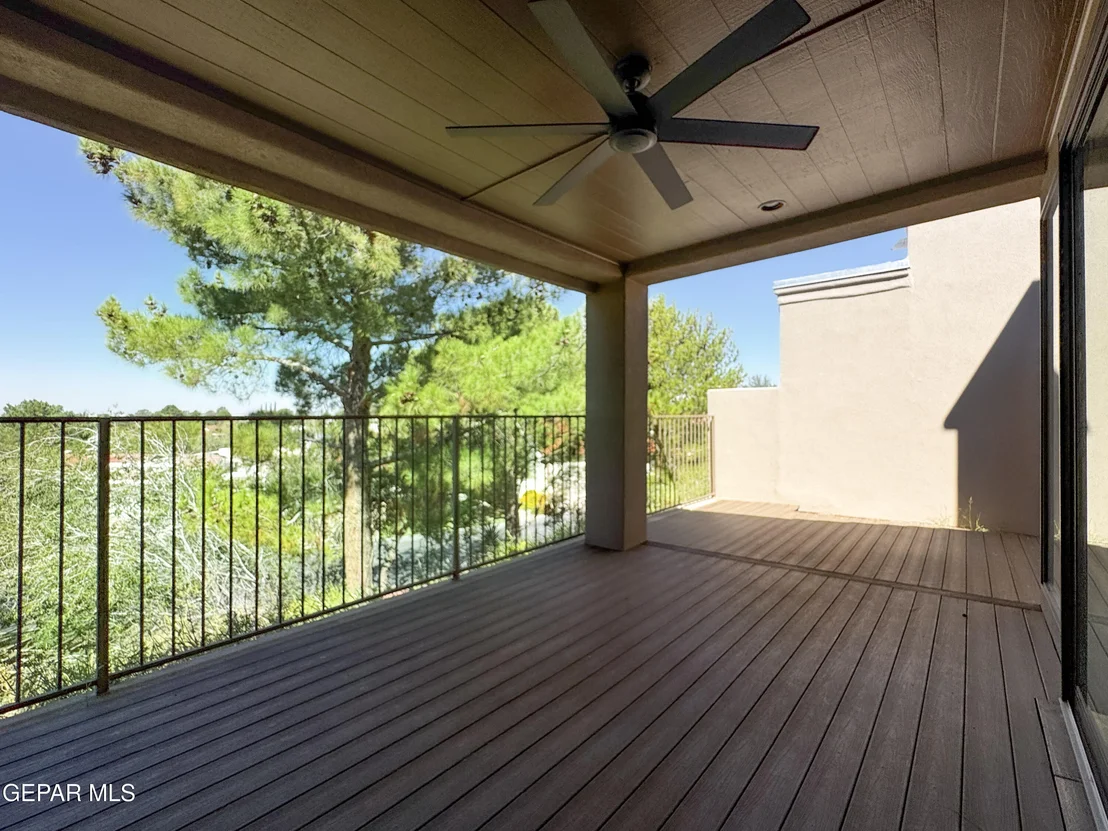 Photo of 1114 Los Jardines Circle