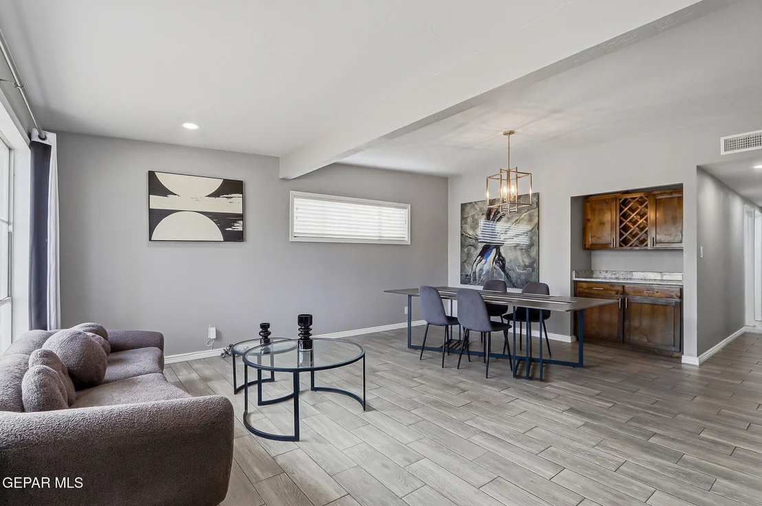 Photo of 313 MARDI GRAS Drive