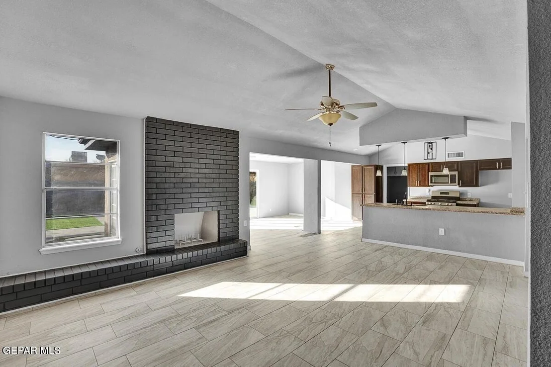 Photo of 3709 ROSLYN Drive