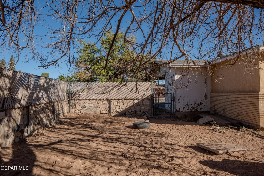 Photo of 9500 McIntosh Drive