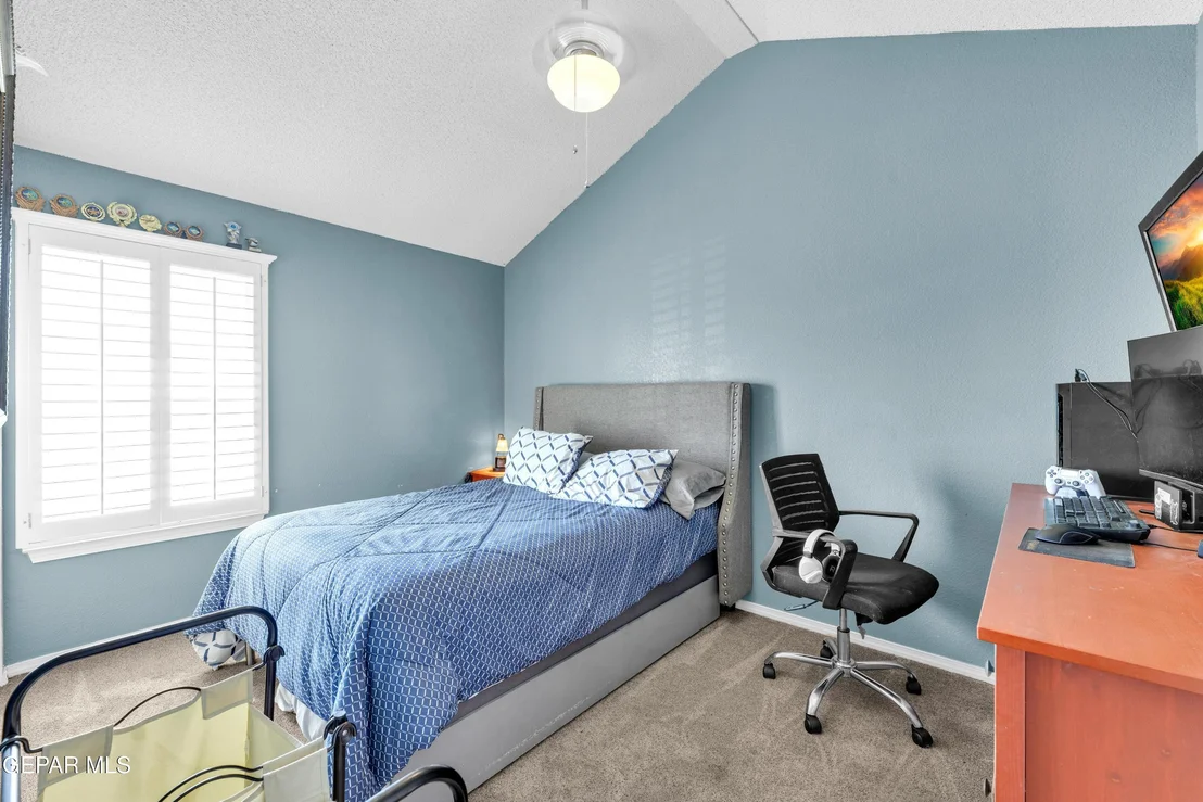 Photo of 427 Winter Spring Place