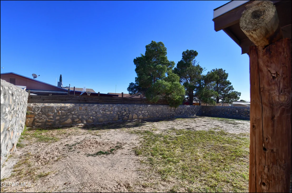 Photo of 1612 JAMES CHISUM Drive