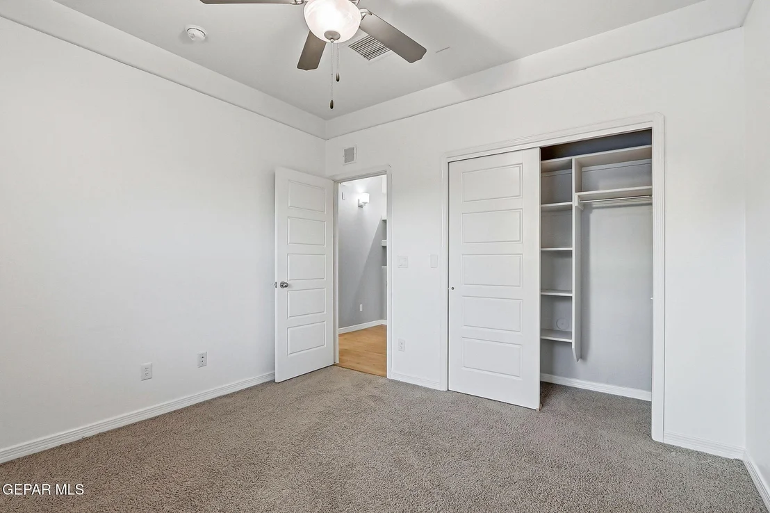 Photo of 932 PENRITH Street