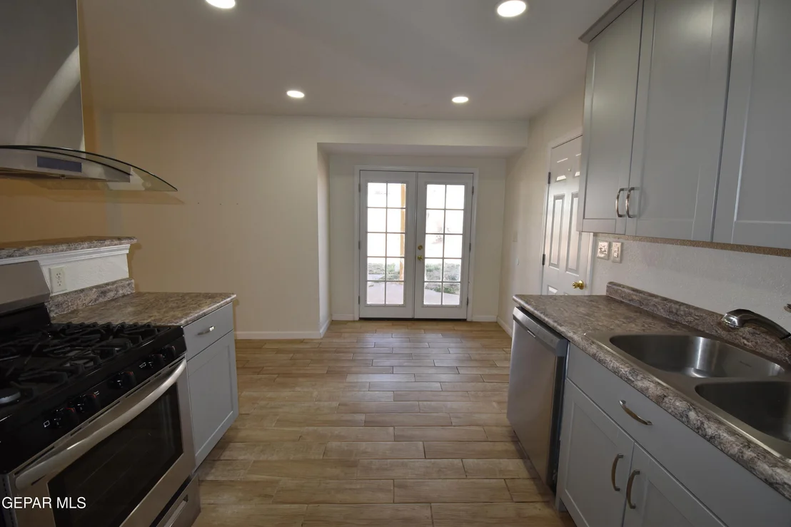 Photo of 10401 Centaur Drive