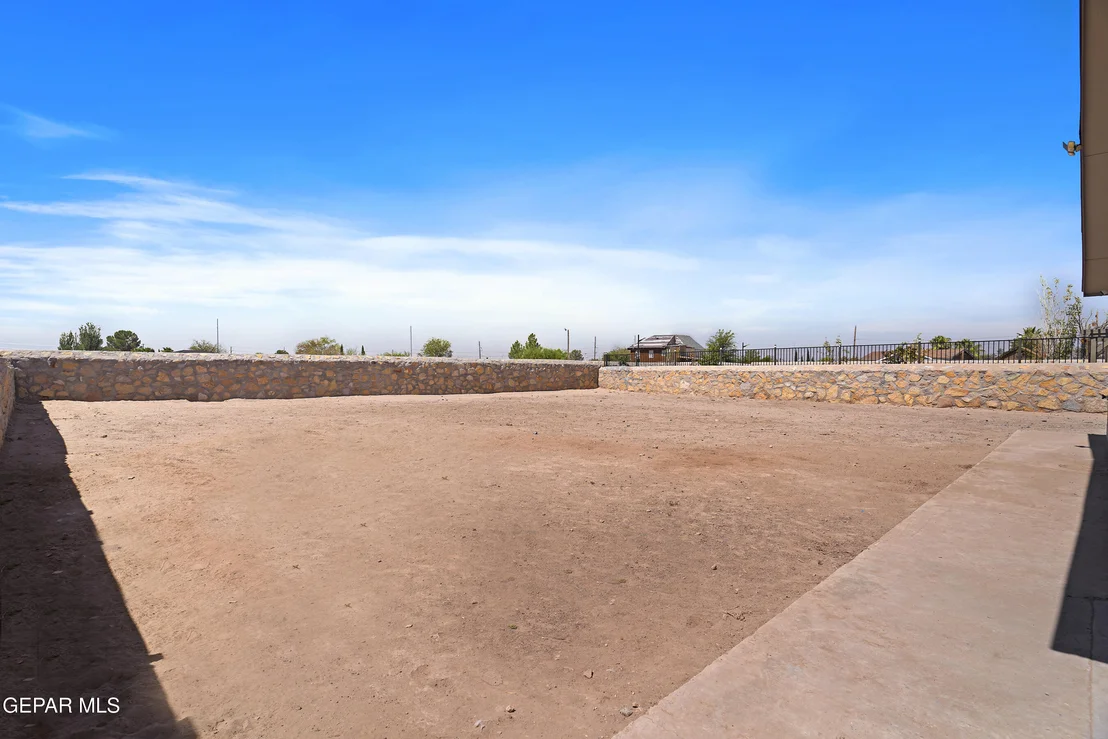Photo of 11820 ERNEST Road