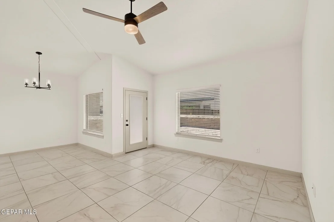 Photo of 968 GULF STREAMS Avenue