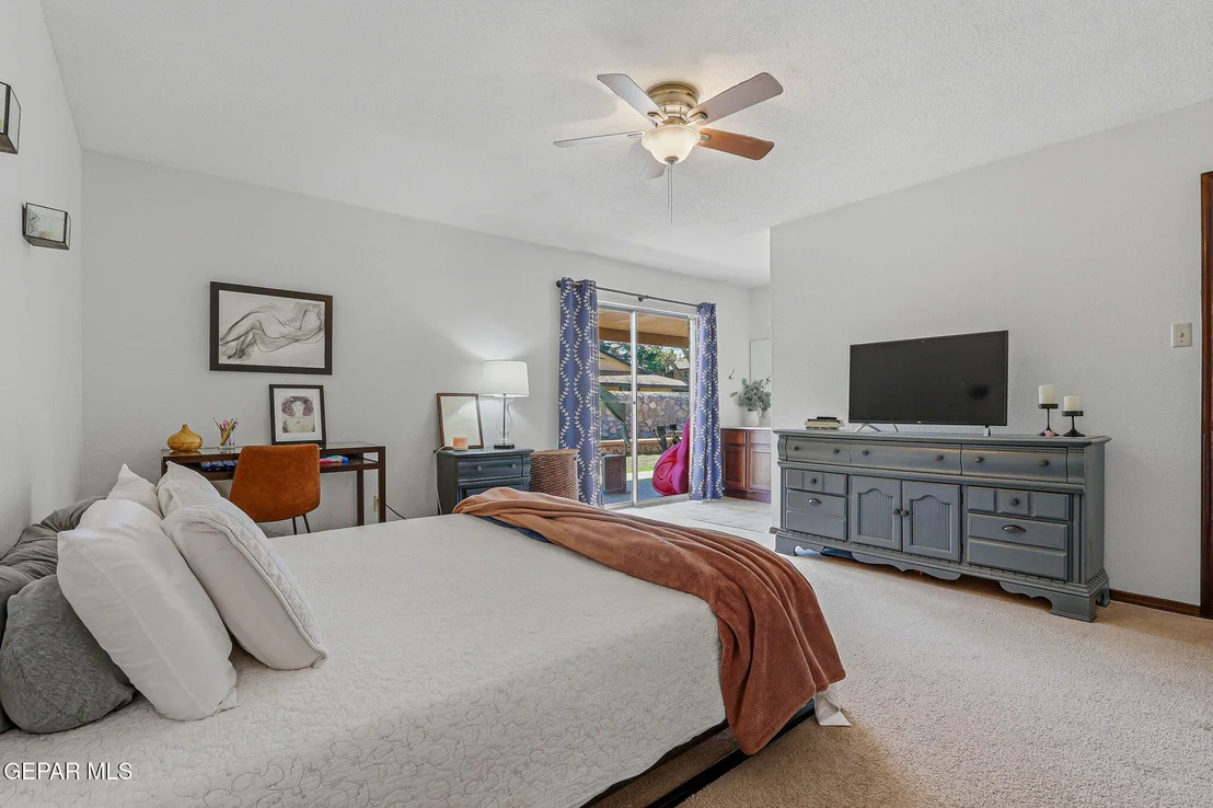 Photo of 1721 VISTA REAL Drive