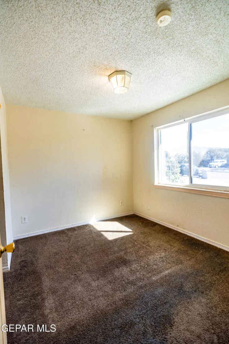 Photo of 252 PYRITE Drive