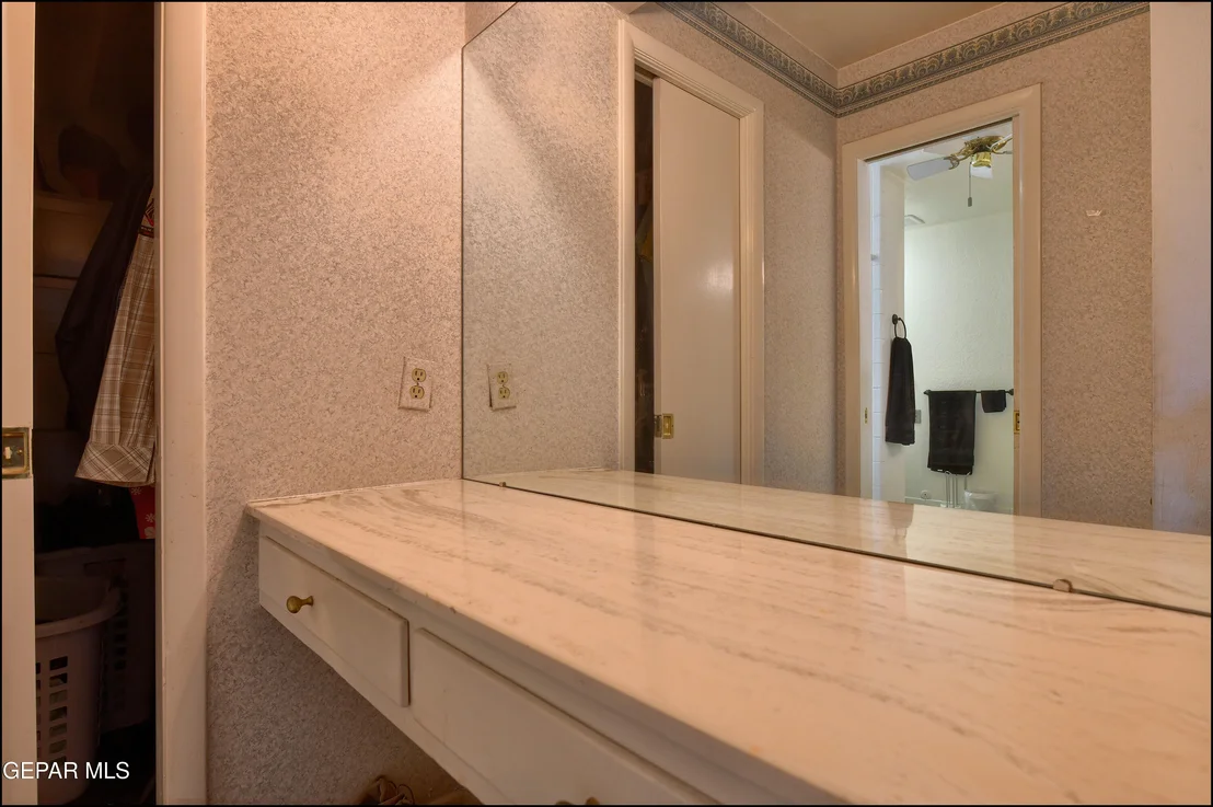 Photo of 411 CROWN POINT Drive