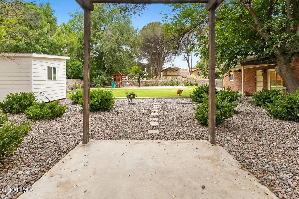 Photo of 5010 COLUMBINE Street