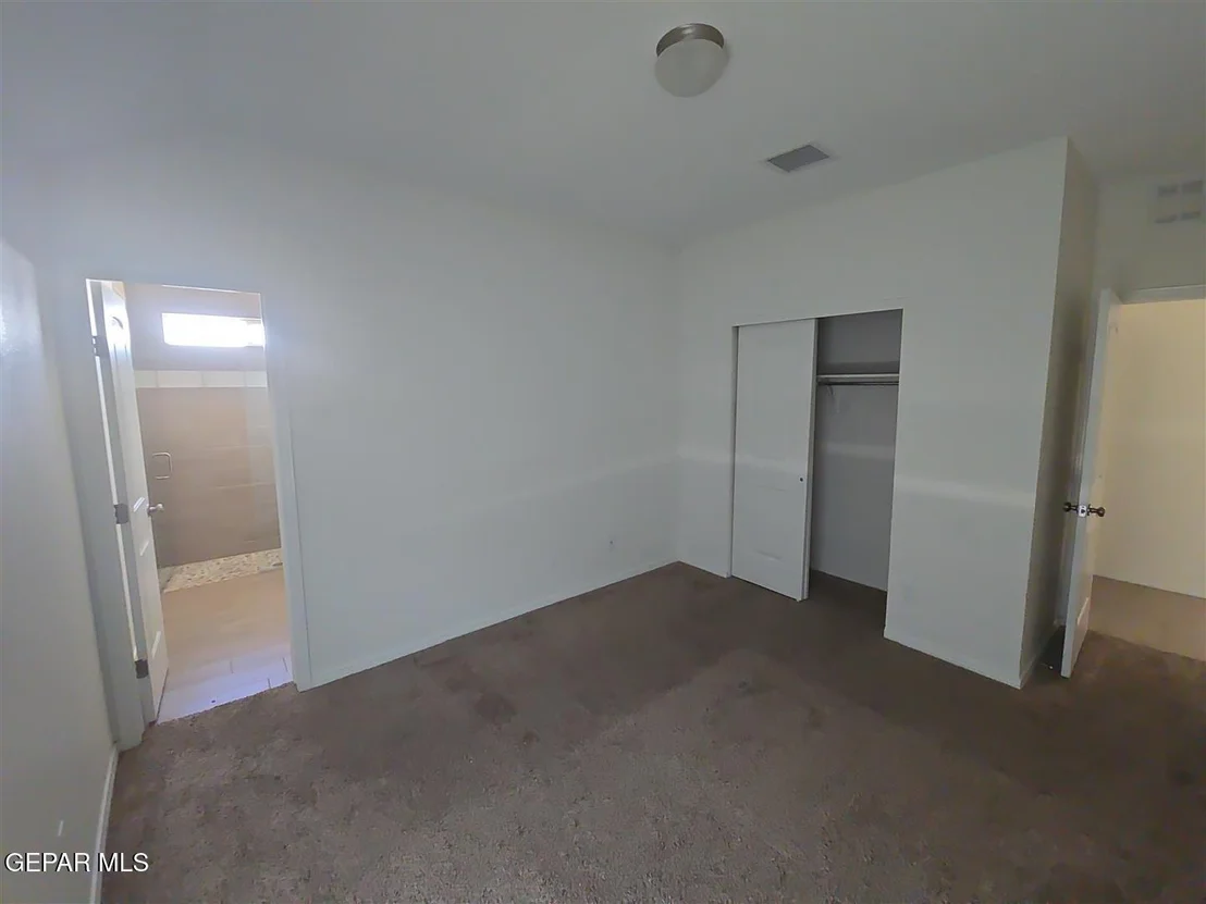 Photo of 1313 MEADOW Road