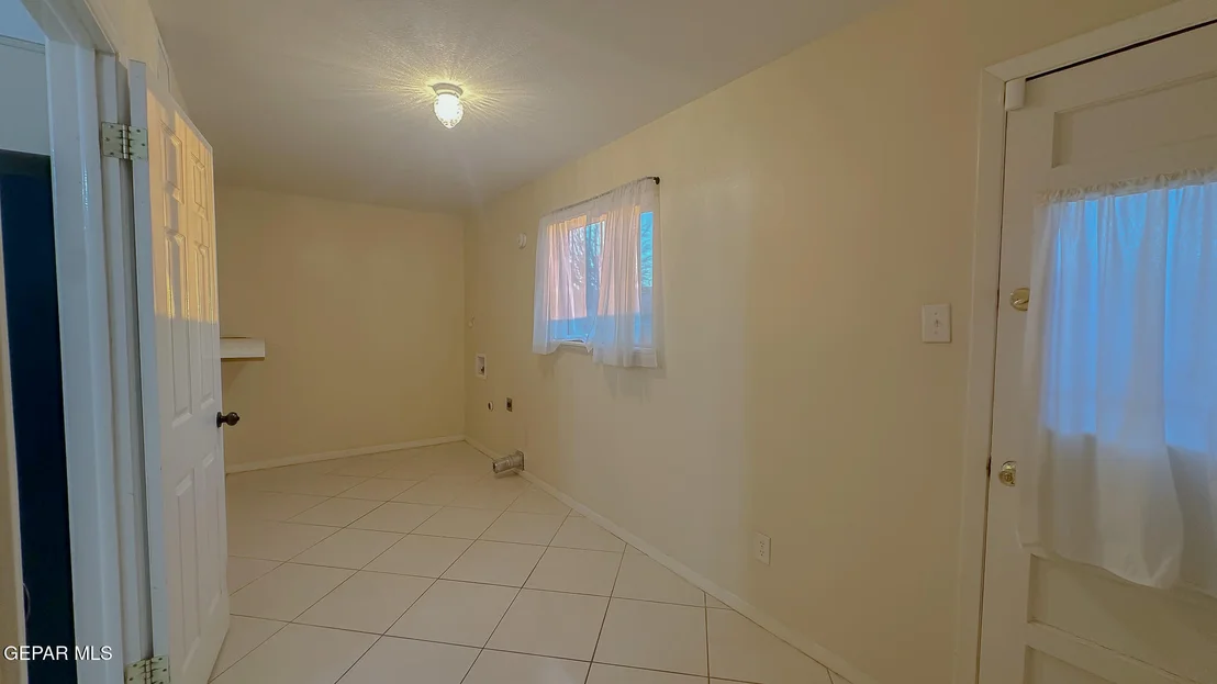 Photo of 6916 POLVADERA Drive