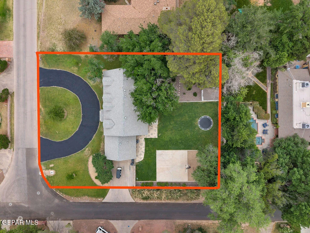 Photo of 5010 COLUMBINE Street