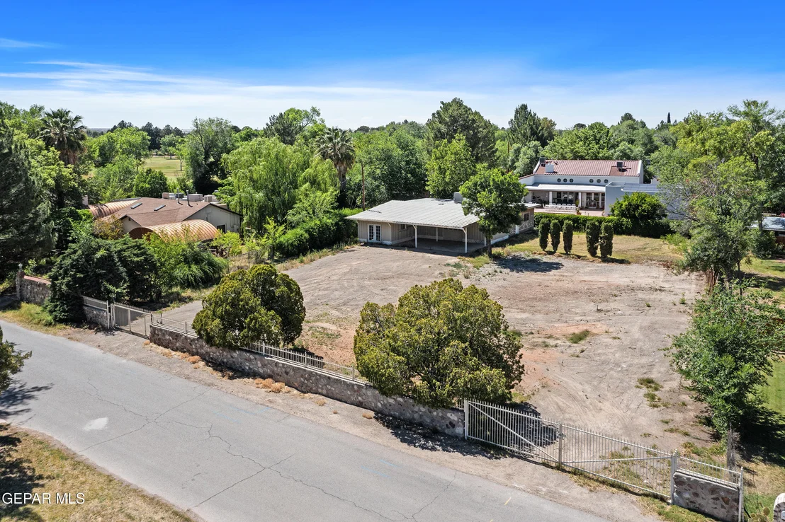 Photo of 227 ROSEMONT Drive