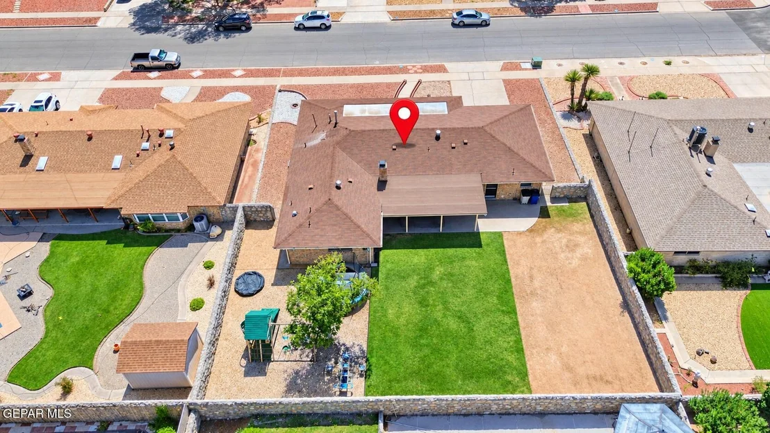 Photo of 10605 CAUSEWAY Drive