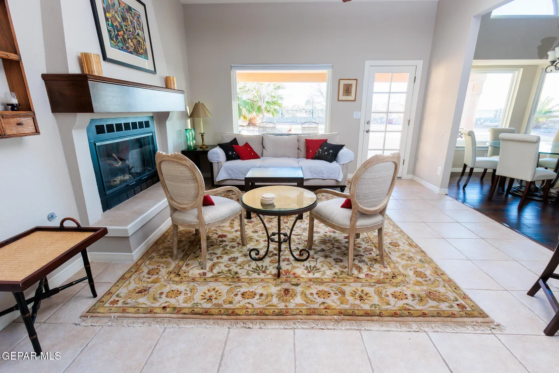 Photo of 7216 SAN MARINO Drive
