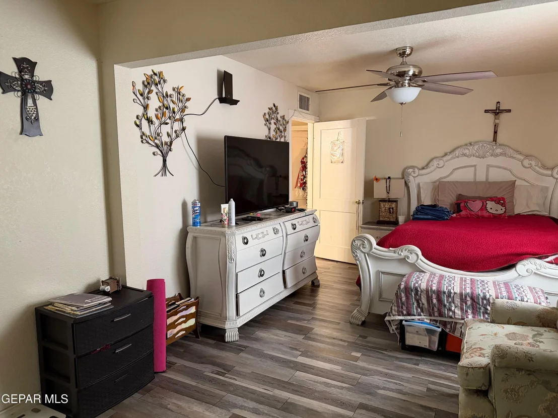 Photo of 1104 CHEYENNE Trail