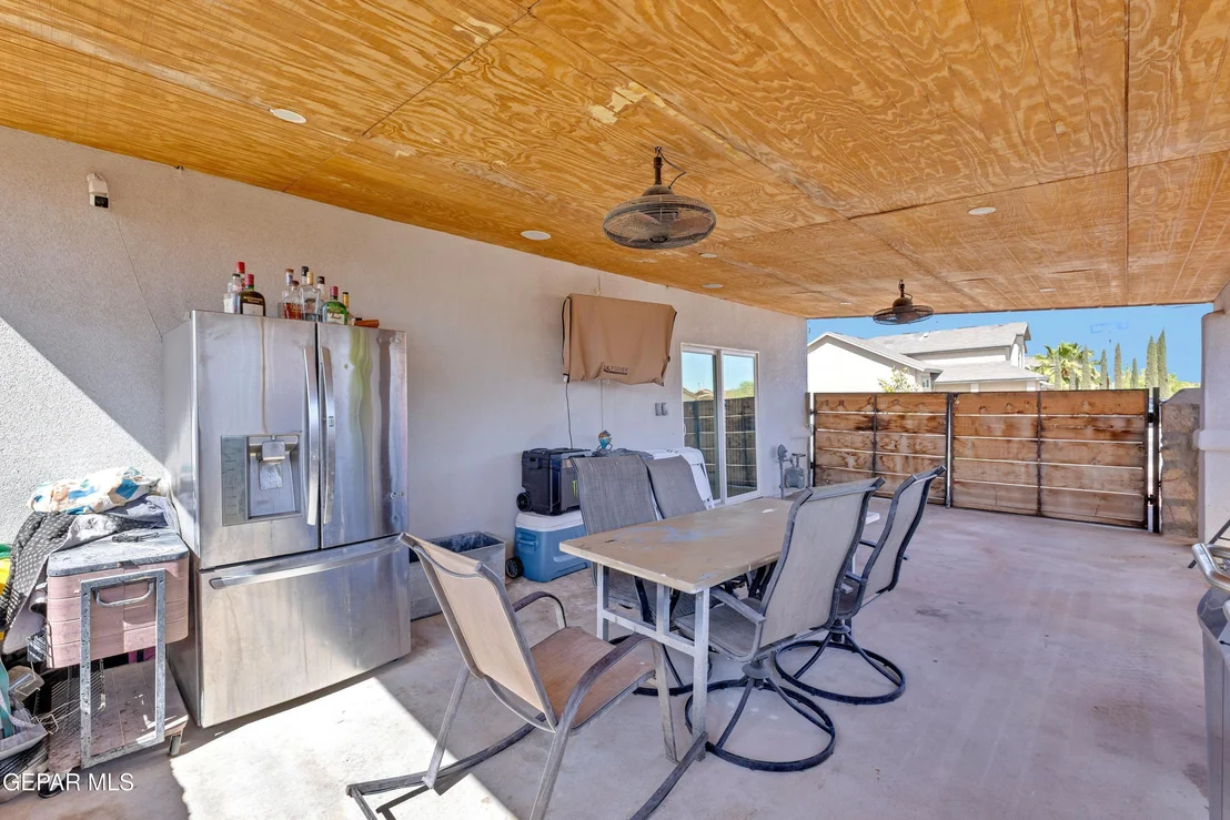 Photo of 427 Winter Spring Place