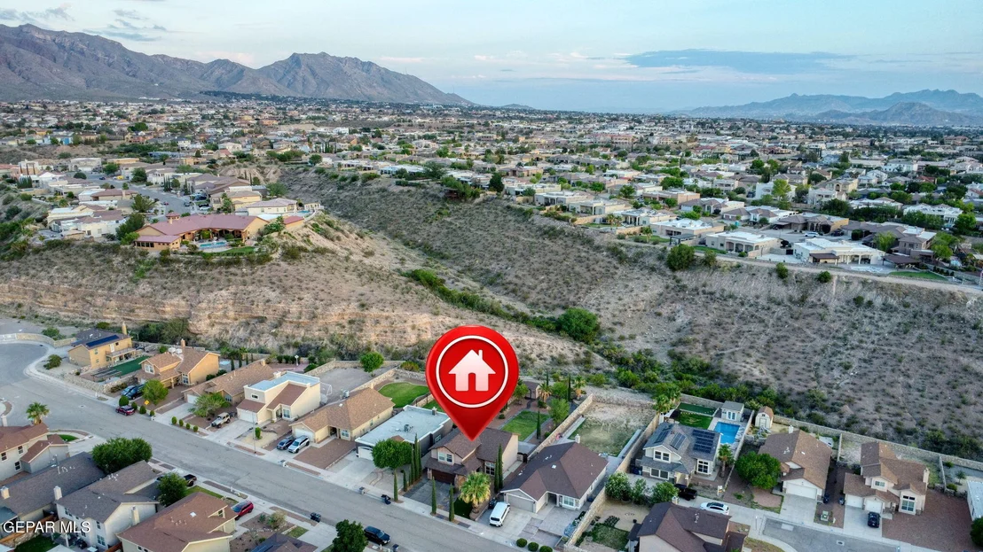 Photo of 6628 Parque del Sol Drive