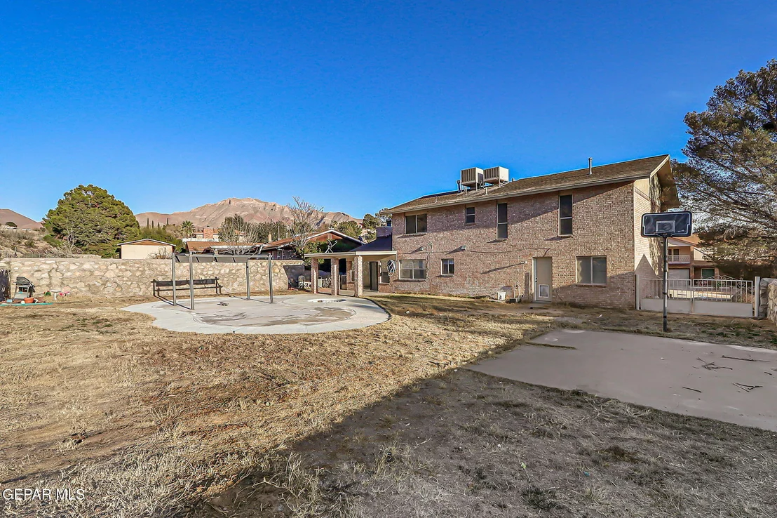 Photo of 6525 VASCO Way