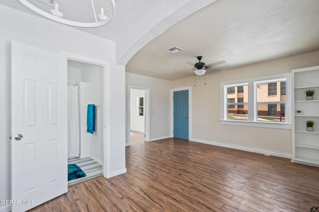 Photo of 3328 Mountain Avenue