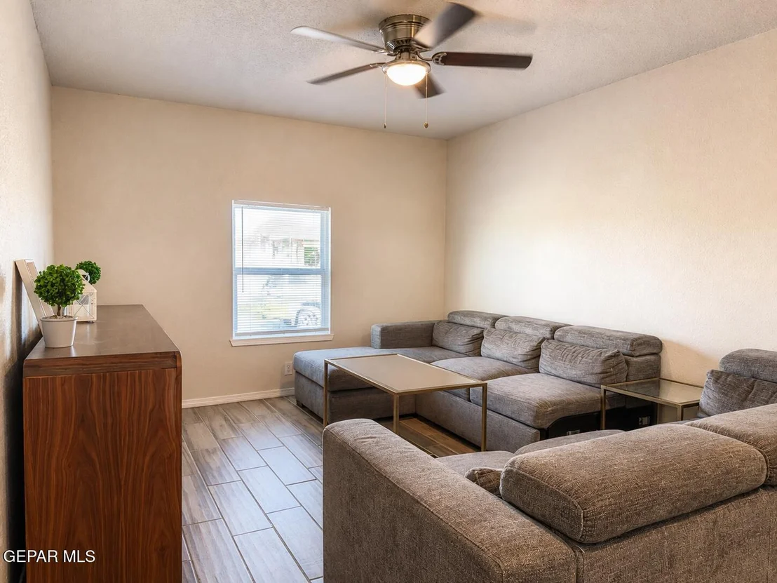 Photo of 441 REILLY Lane