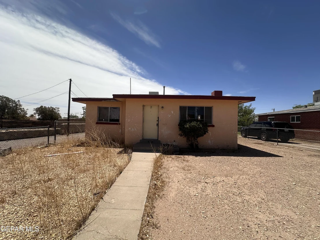 Photo of 3524 MOBILE Avenue