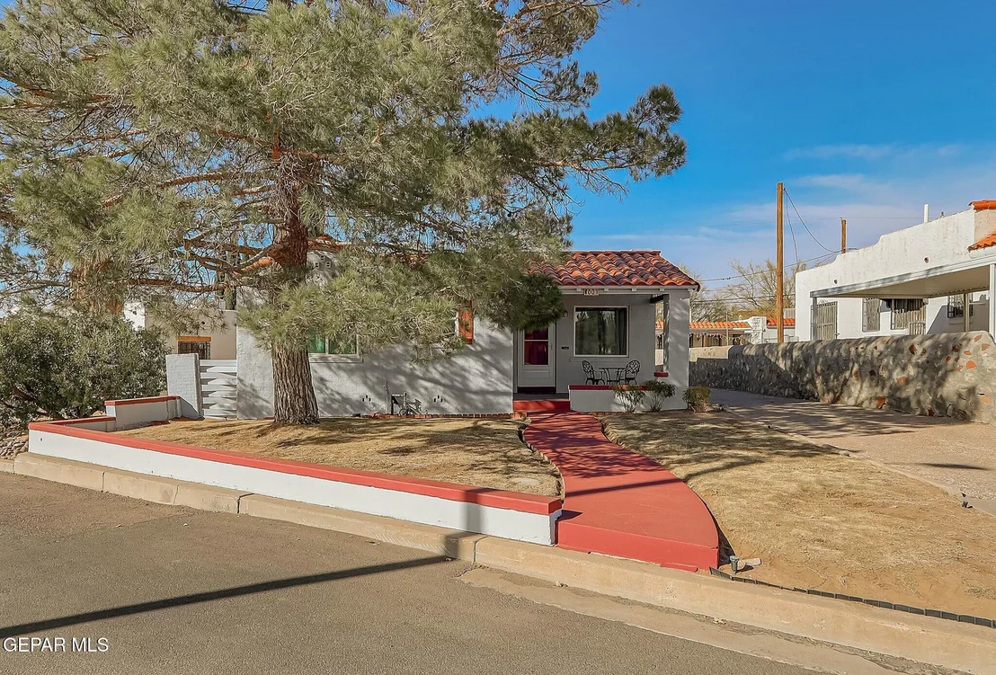 Photo of 601 E BALTIMORE Drive