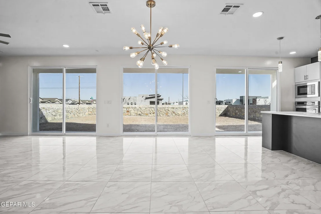 Photo of 12705 PERSISTENCE Avenue