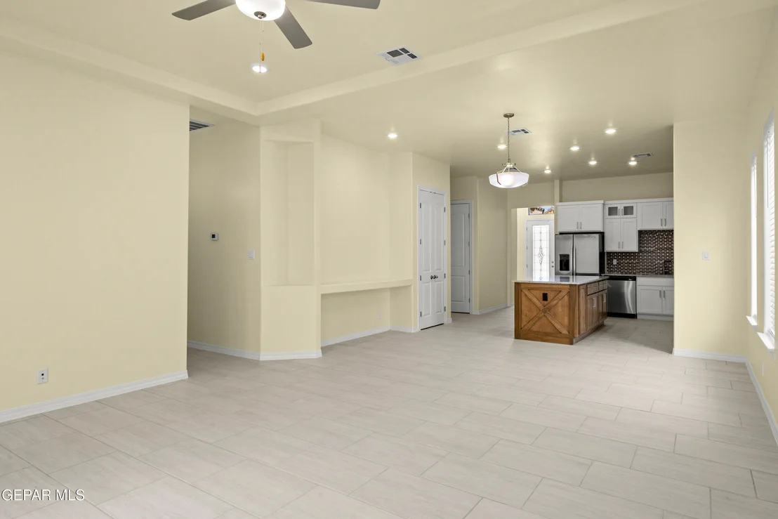 Photo of 6170 SORREL DRIVE Drive