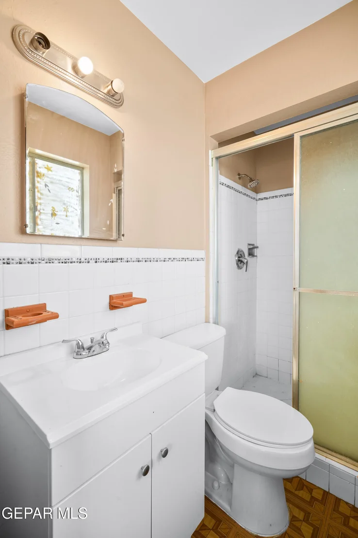 Photo of 4701 HARCOURT Drive
