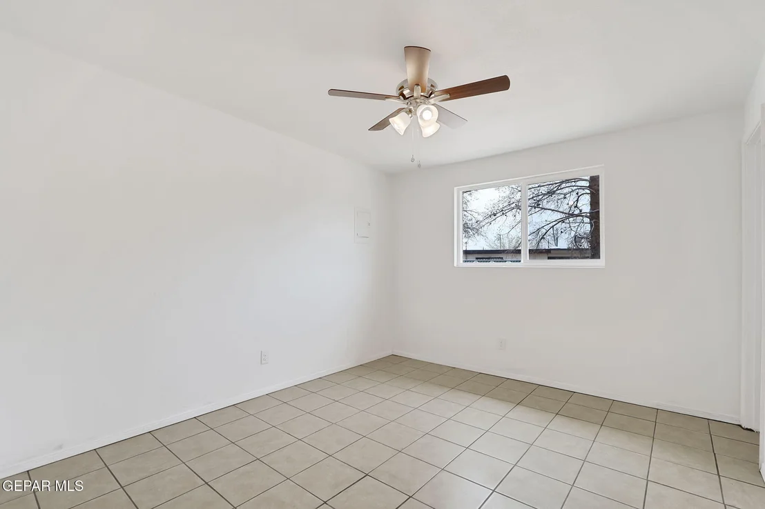 Photo of 10447 Hodges Circle