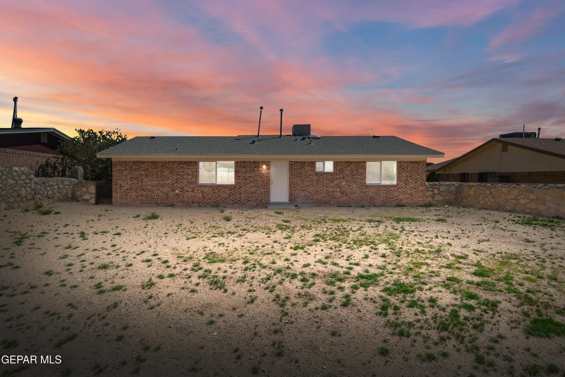 Photo of 1603 JAMES CHISUM Drive