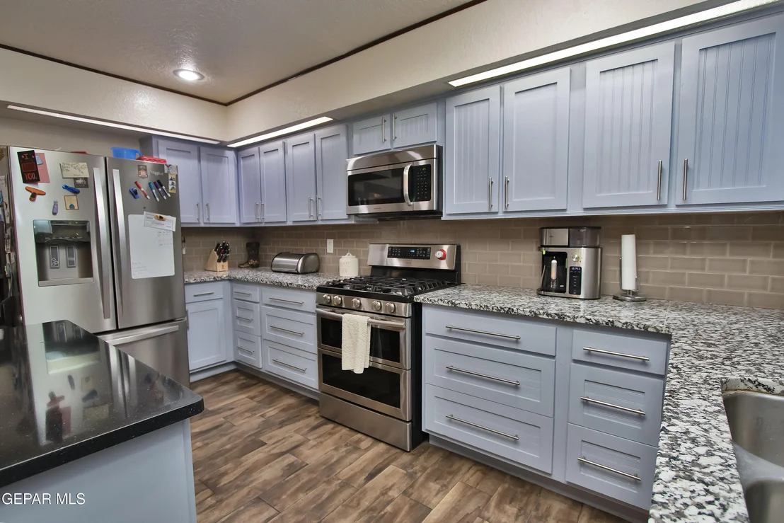 Photo of 516 QUERETARO Drive