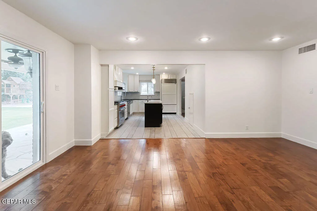 Photo of 5010 COLUMBINE Street