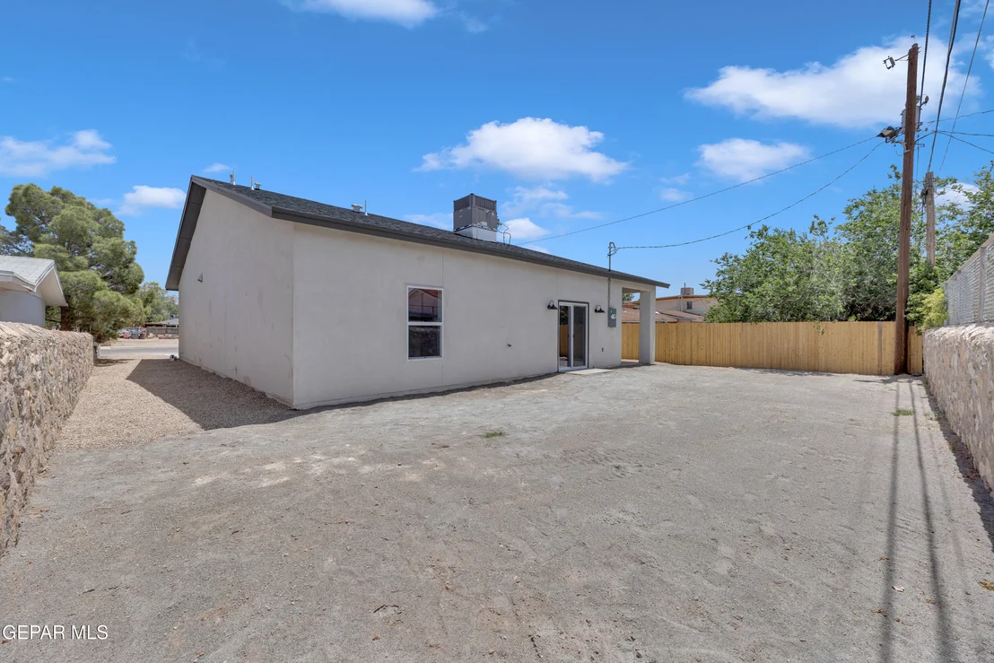 Photo of 429 Lesa Lane Lane
