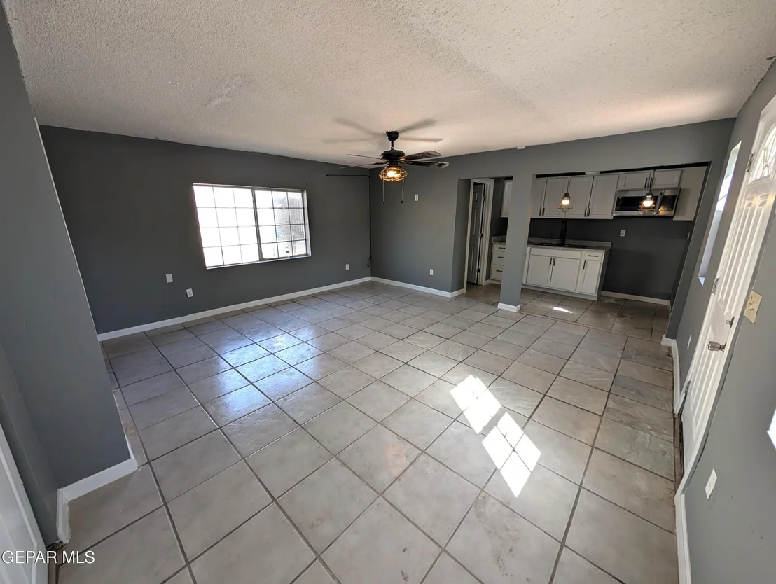 Photo of 1263 Root Place