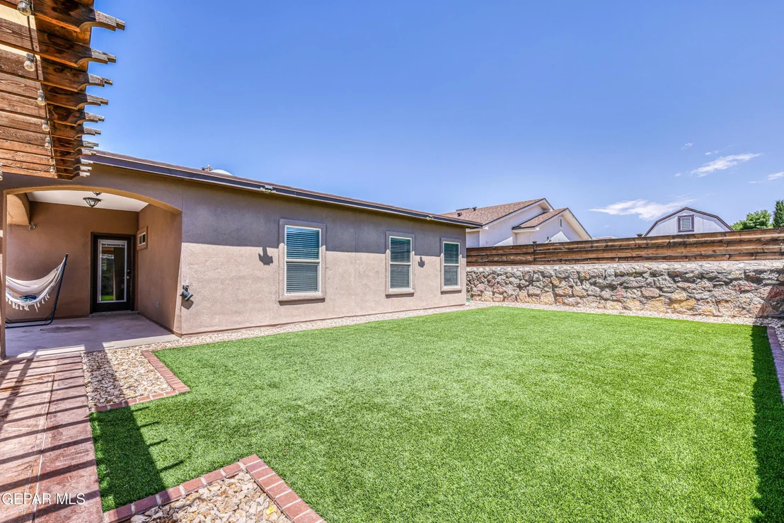 Photo of 2100 ROBERT DRENNAN Place