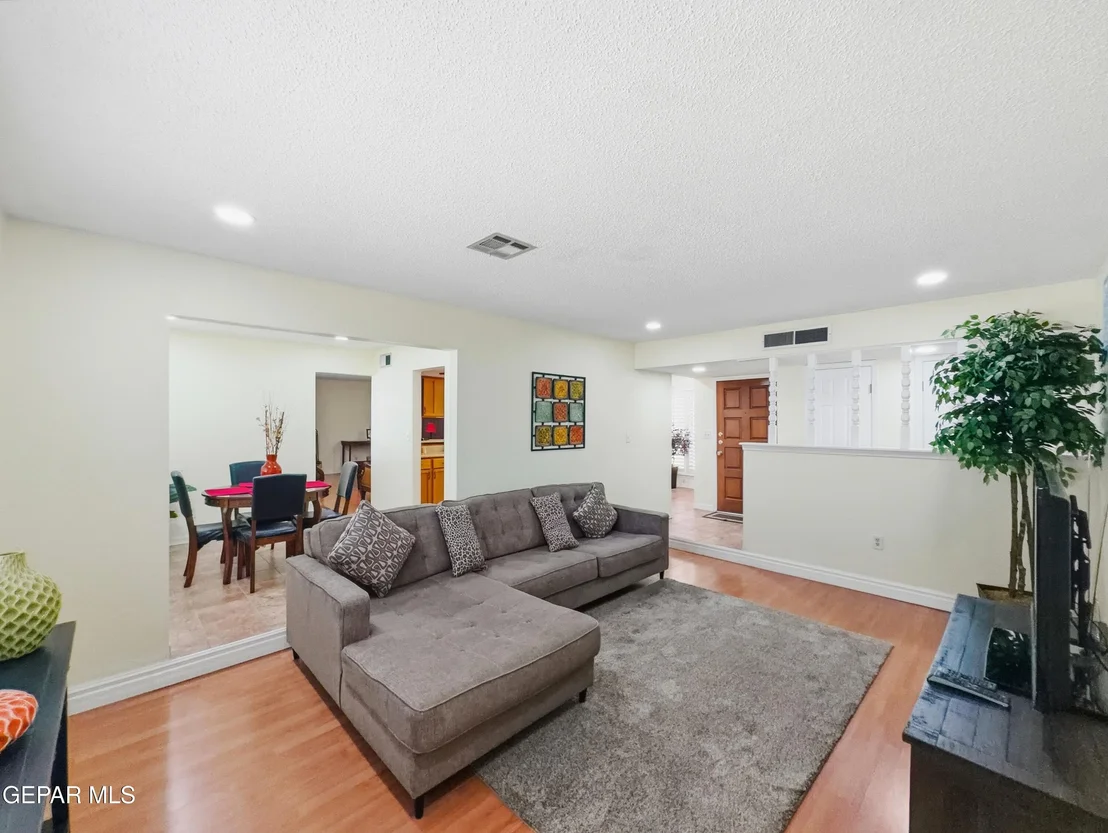 Photo of 4505 SKY HAWK Avenue